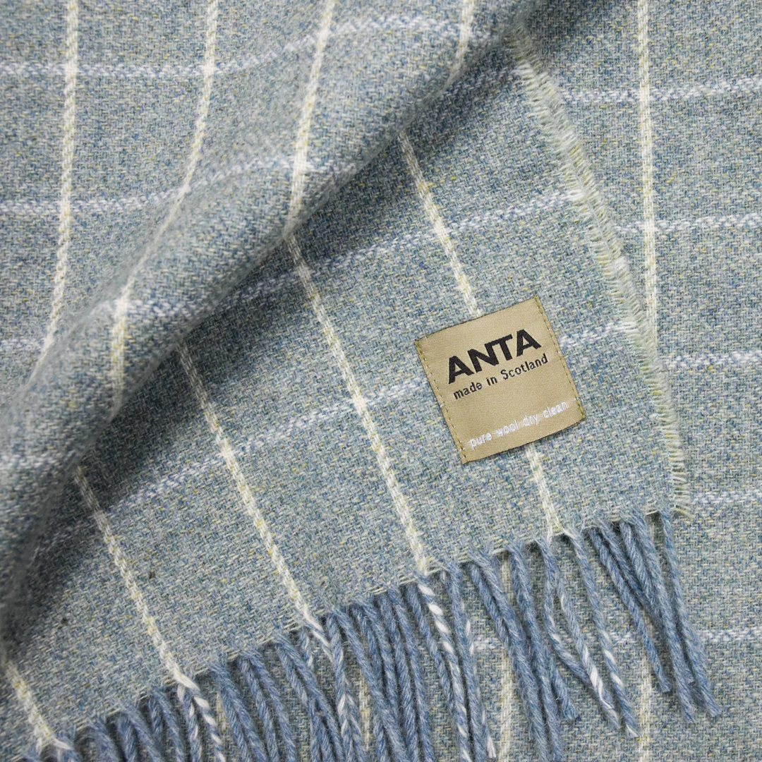 Achmelvich Scottish Lambswool Throw - Image 2