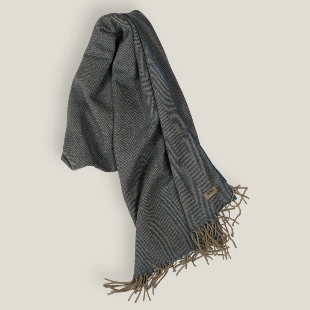Ben Nevis Merino Scarf - Image 3