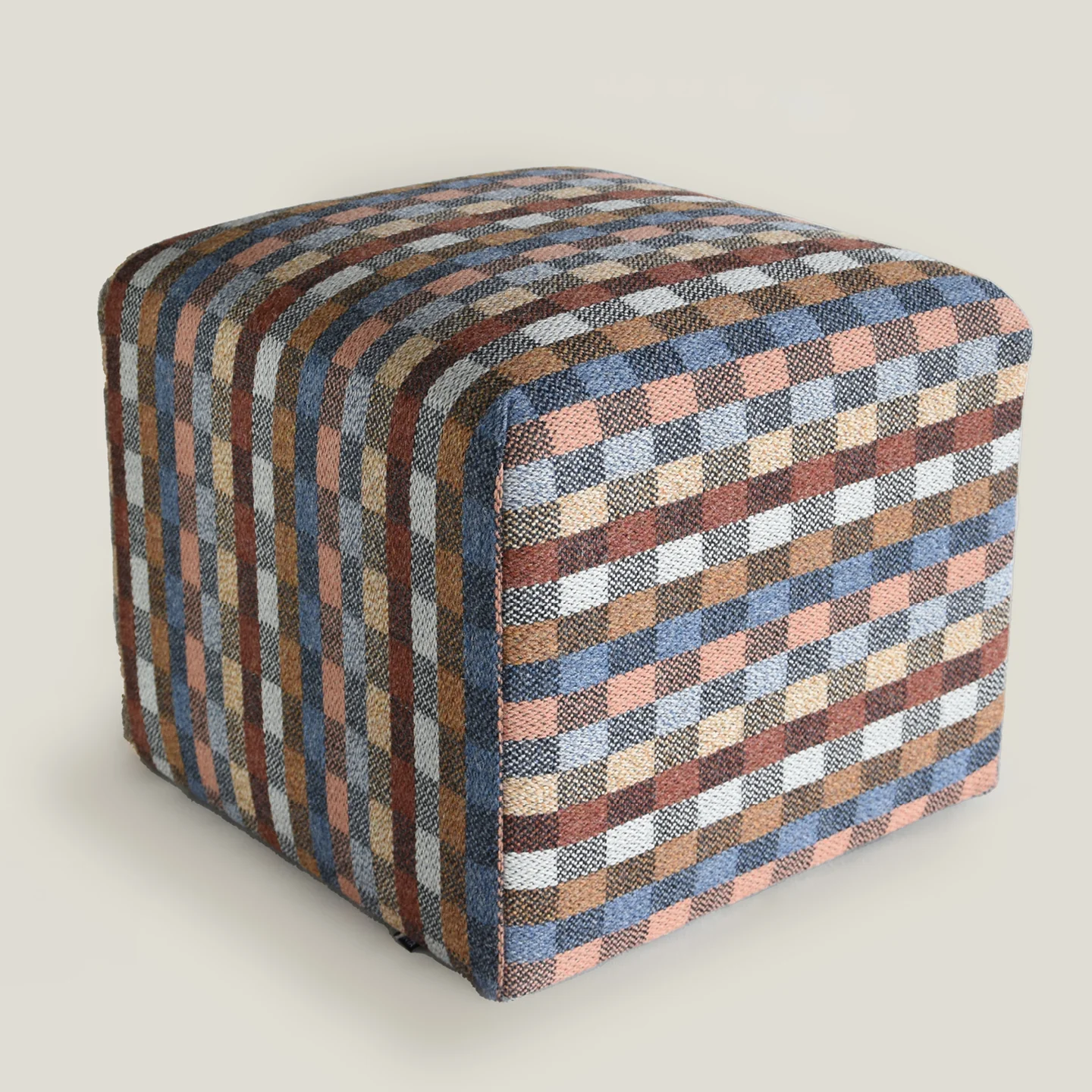 Benbecula Carpet Cube - Image 2