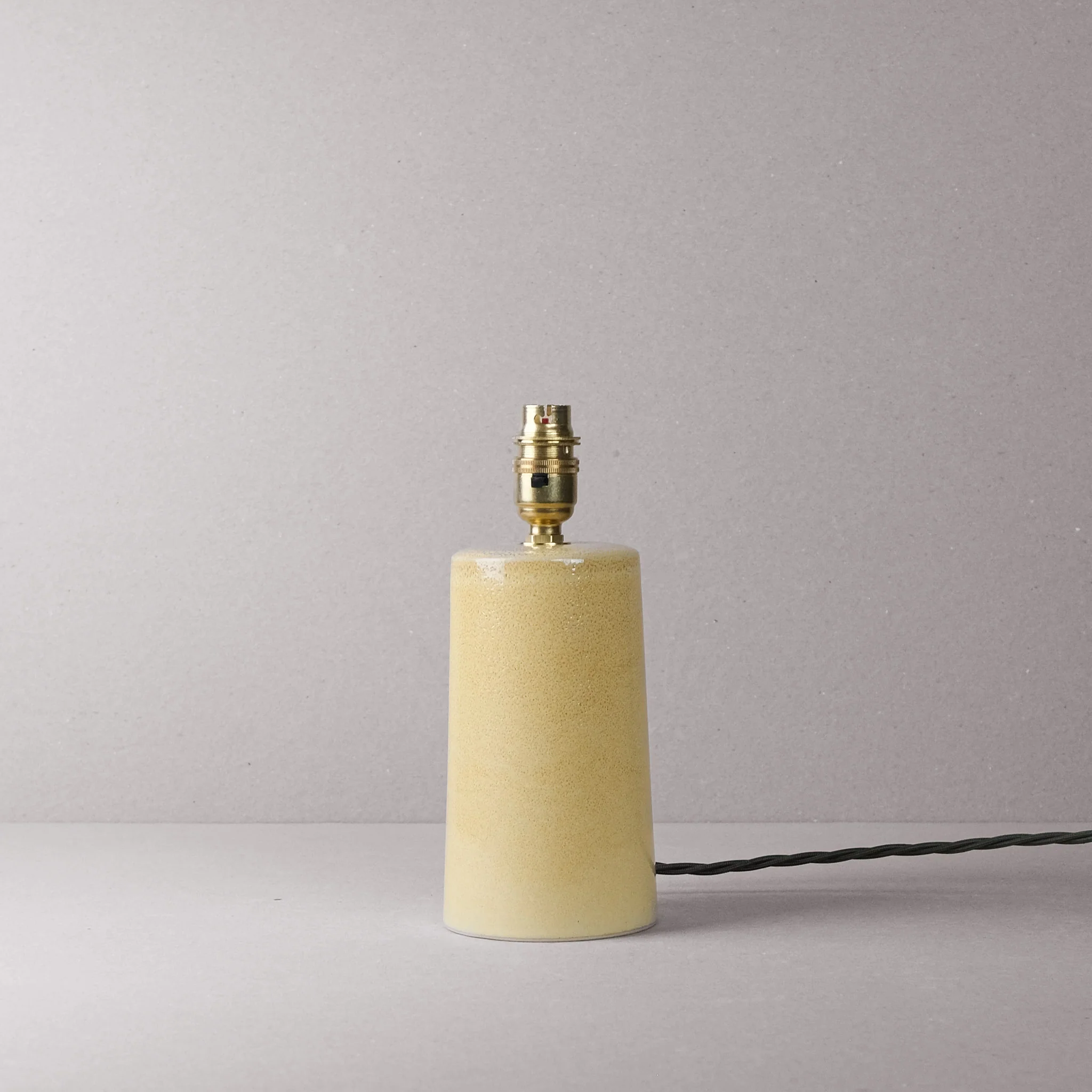 Canary Small Tapered Lamp - Image 2