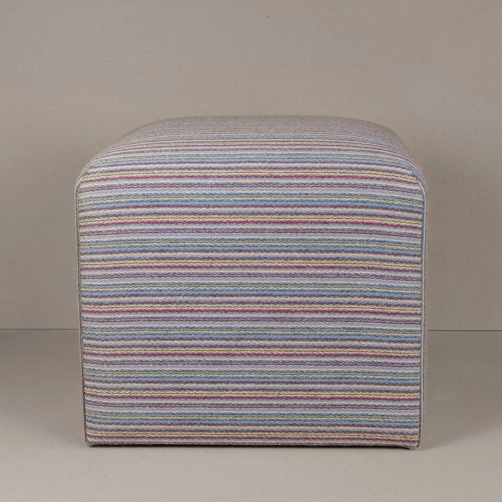 Colonsay Carpet Cube - Image 3