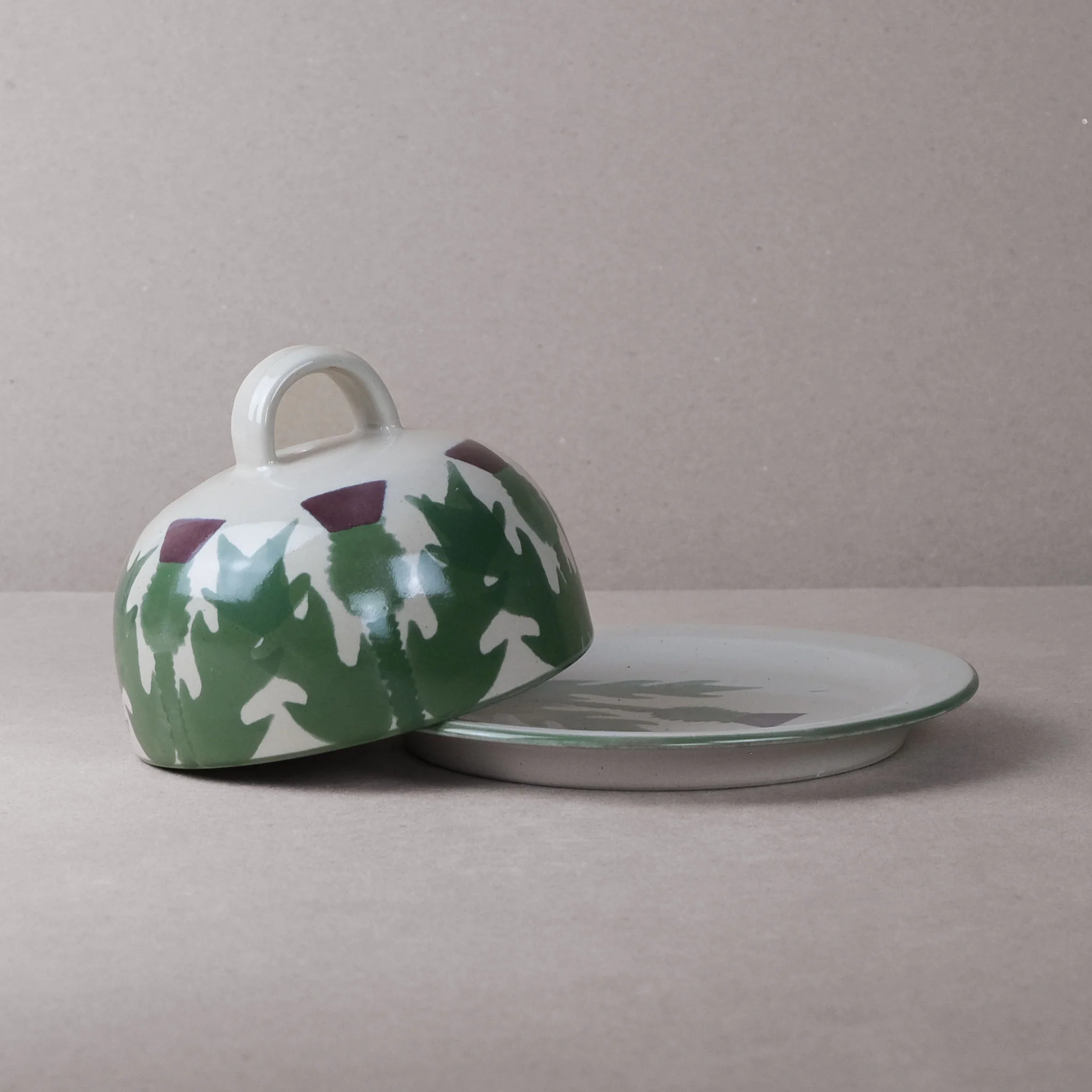 Cream Thistle Cheese Dome and Plate - Image 2