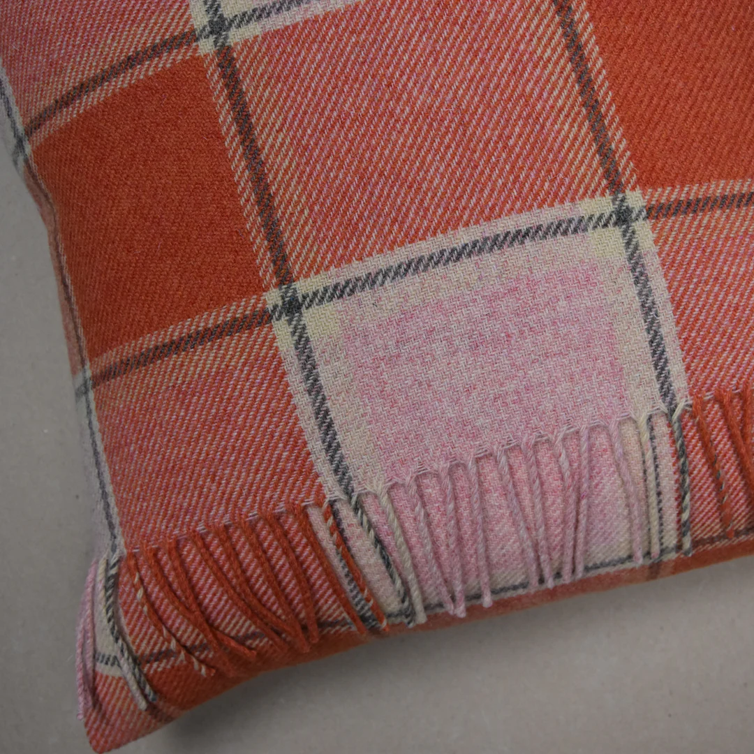 Elizabeth Pirrie Scottish Lambswool Throw Cushion Cover - Image 2