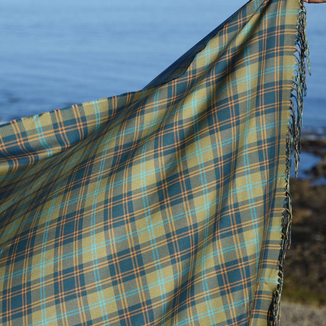 Ewan Douglas Silk - Image 3