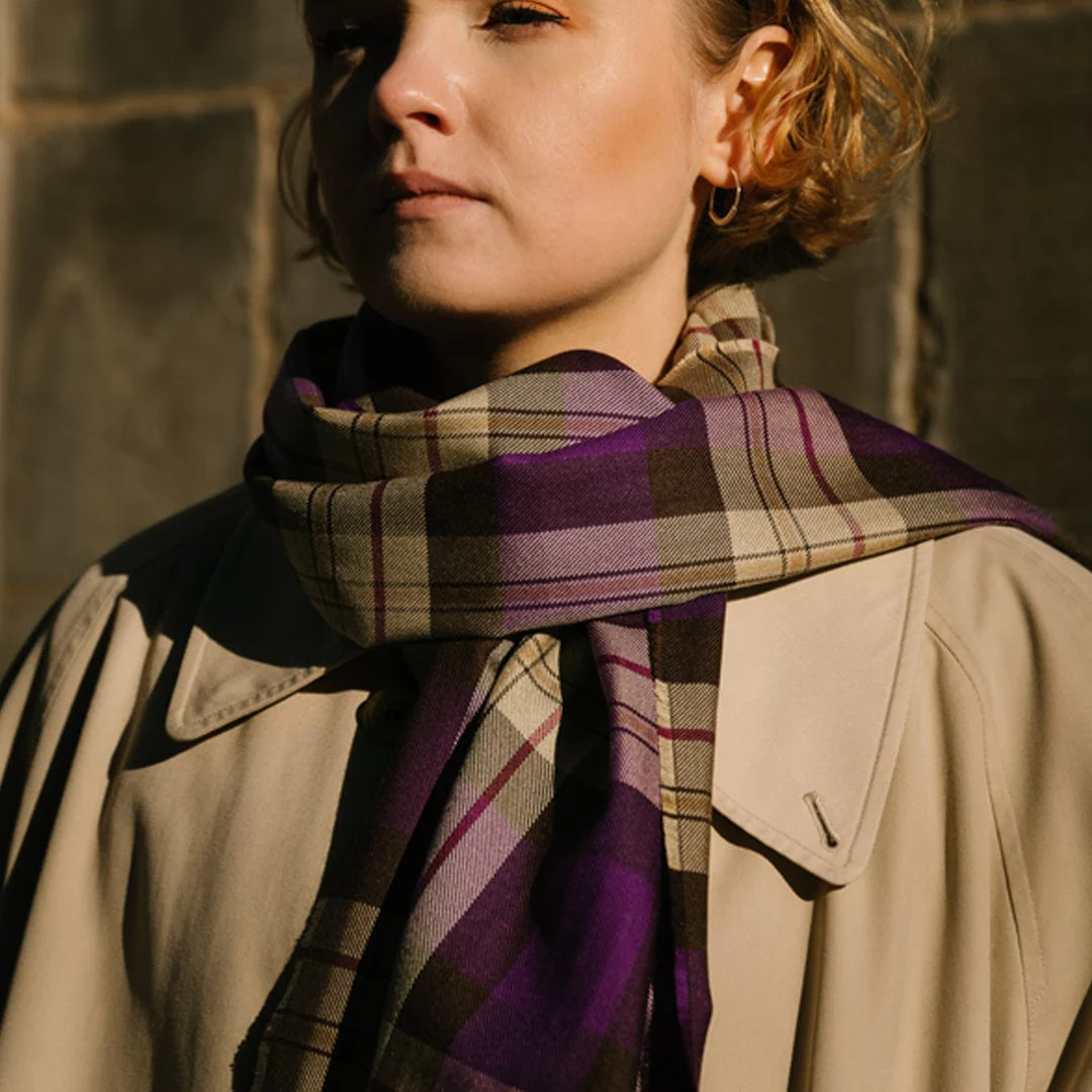 Fiona Ferguson Silk - Image 2
