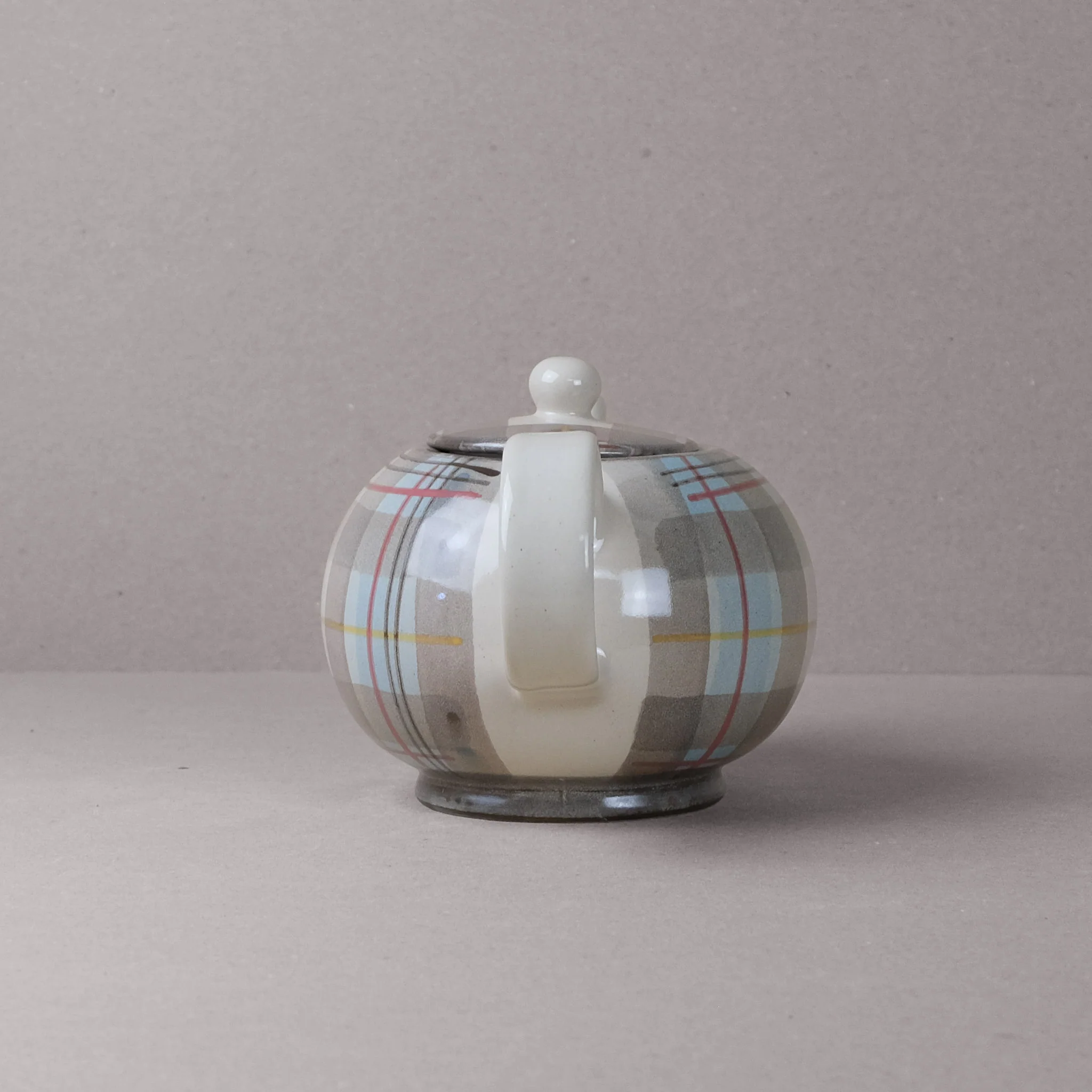 Isobel Anderson Teapot - Image 3