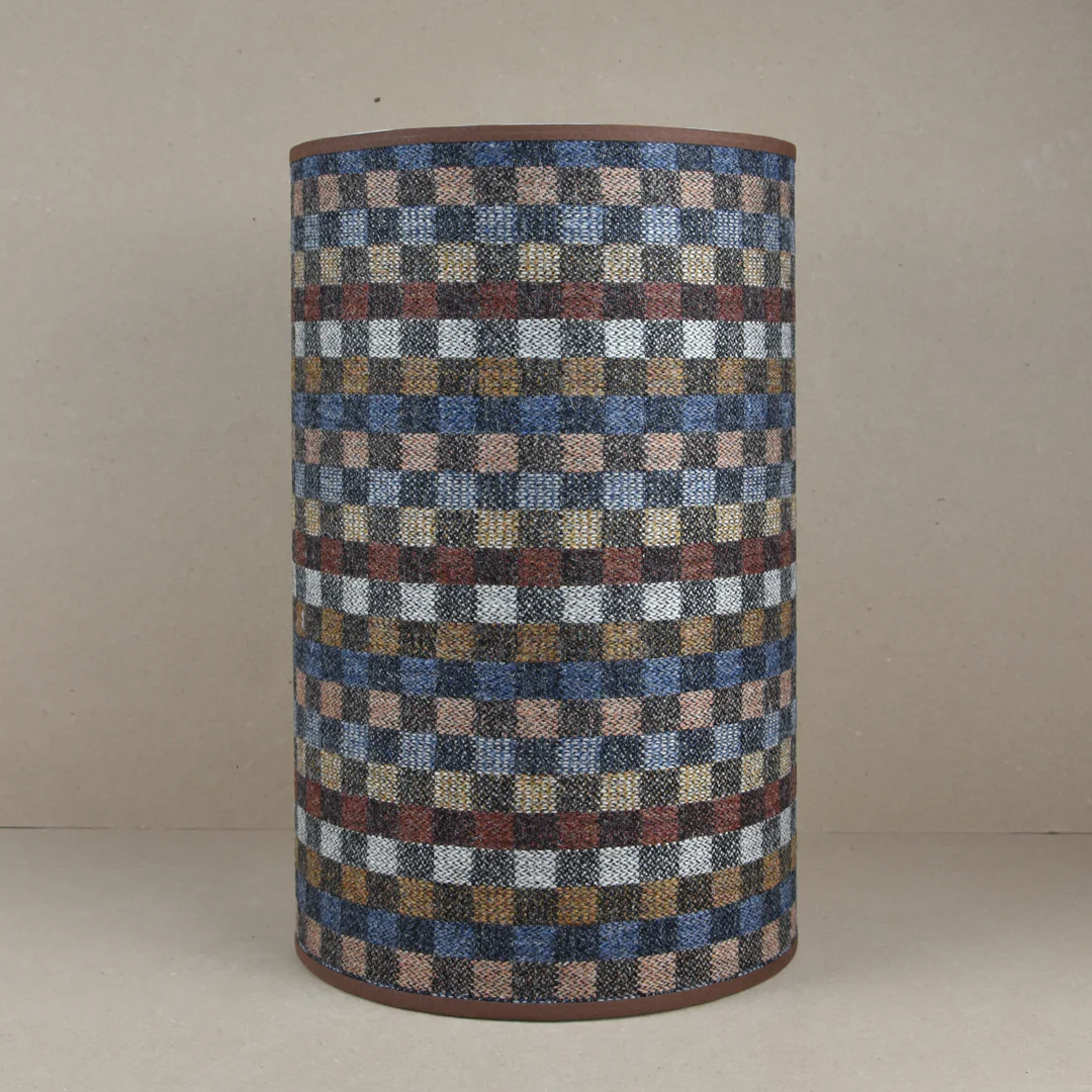 Medium Oak Lamp - Image 11