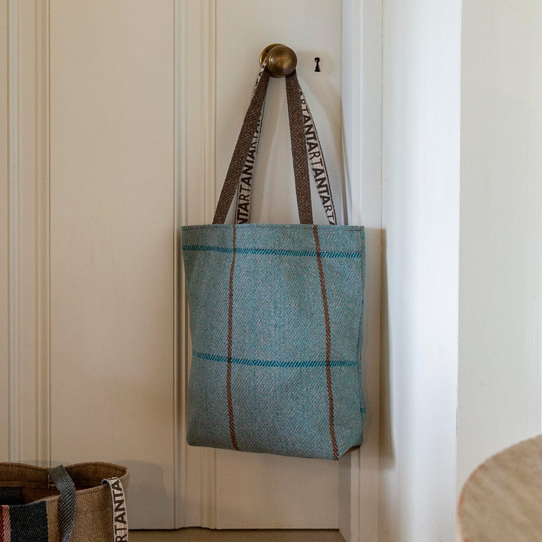 Neil Gordon Carpet Bag - Image 4