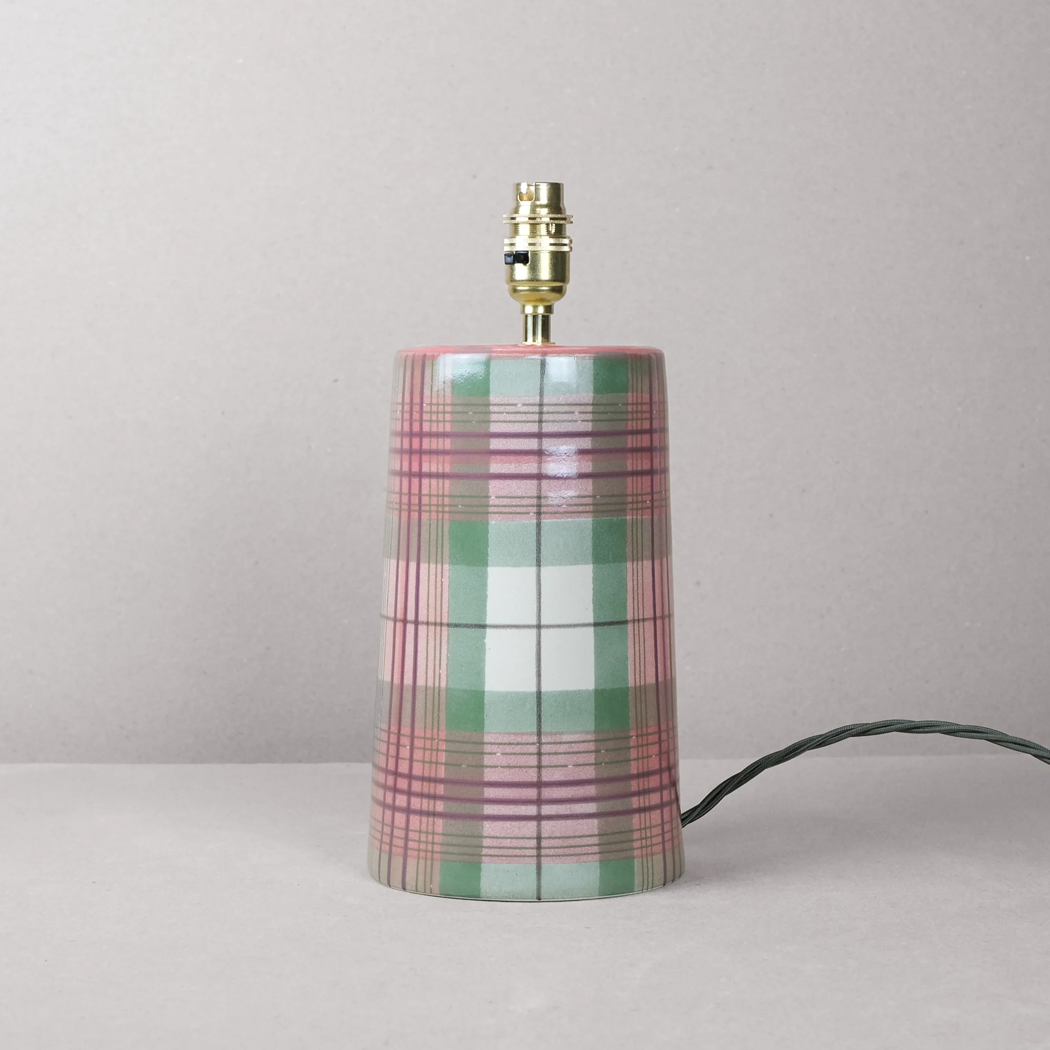 Ochil Large Tapered Lamp - Image 3