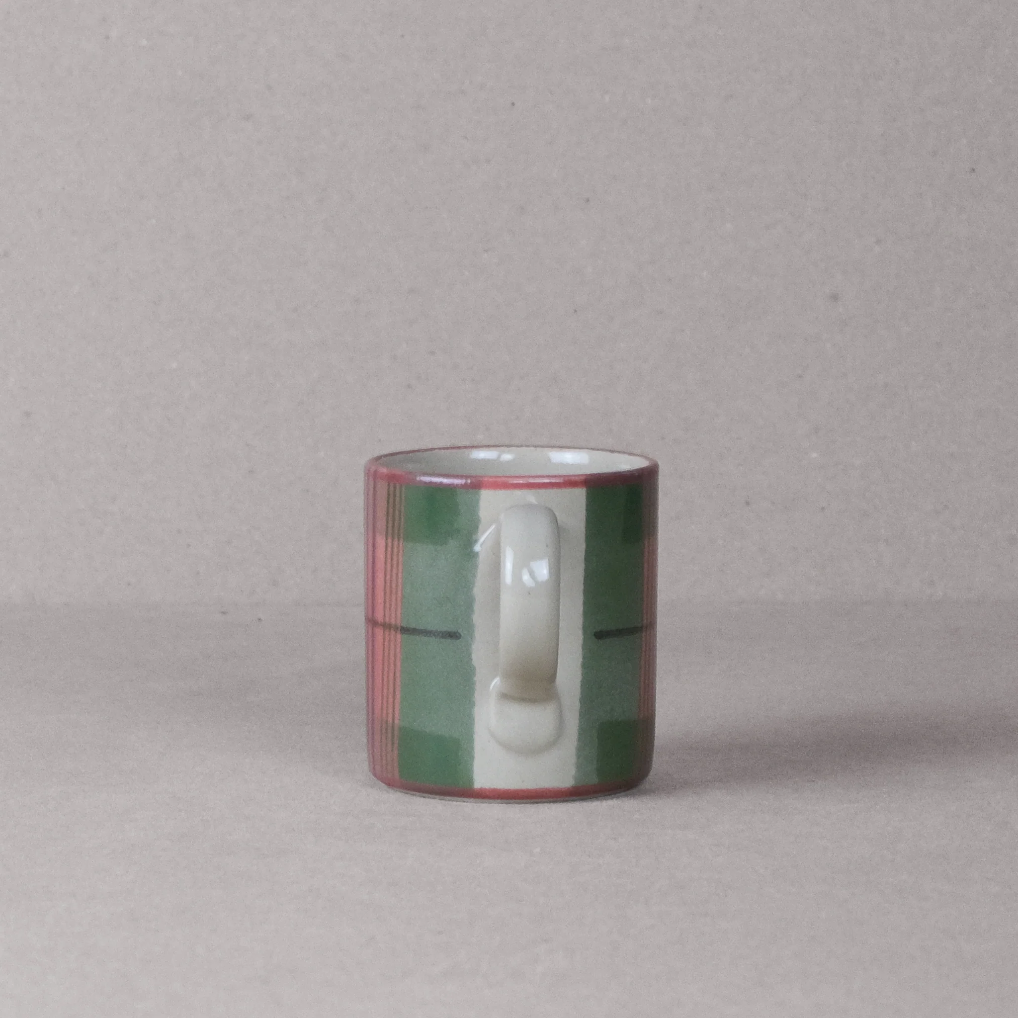Ochil Medium Mug - Image 4