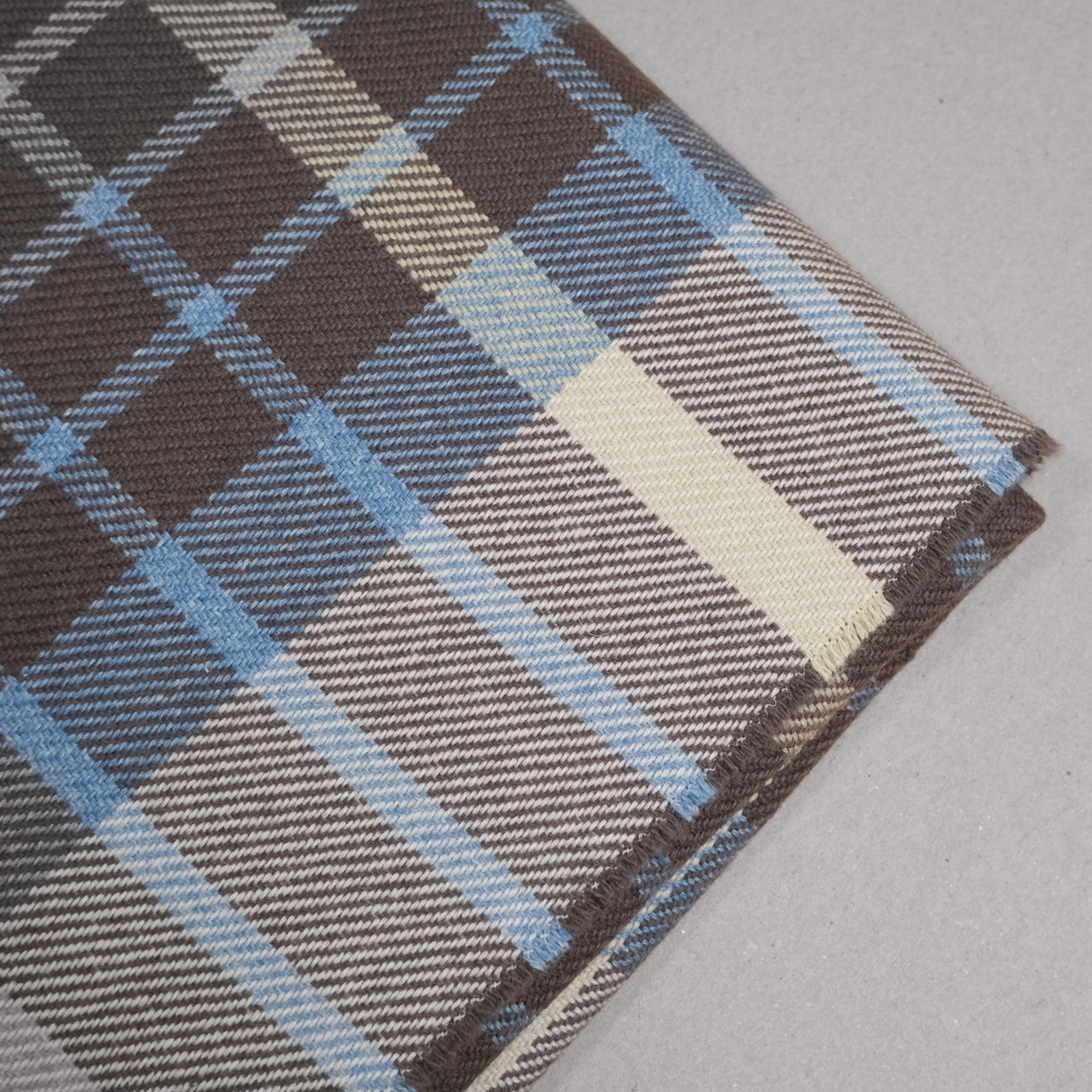 Plough Wool Cotton Throw - Image 2
