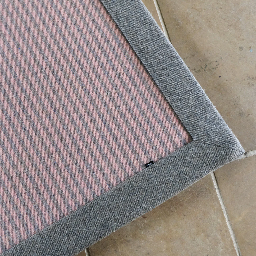 Poolewe Small Rug - Image 4