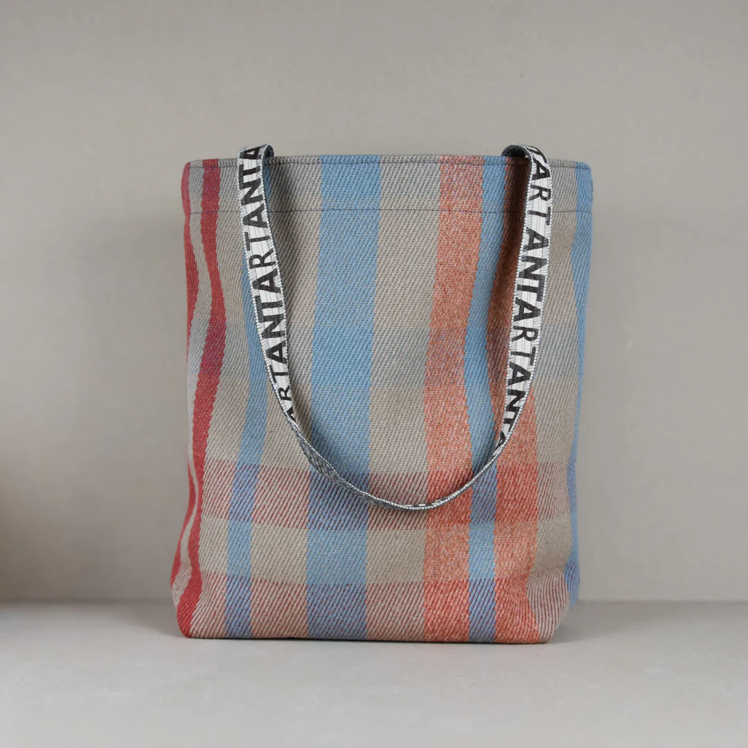 Sandy Gordon Carpet Bag - Image 3