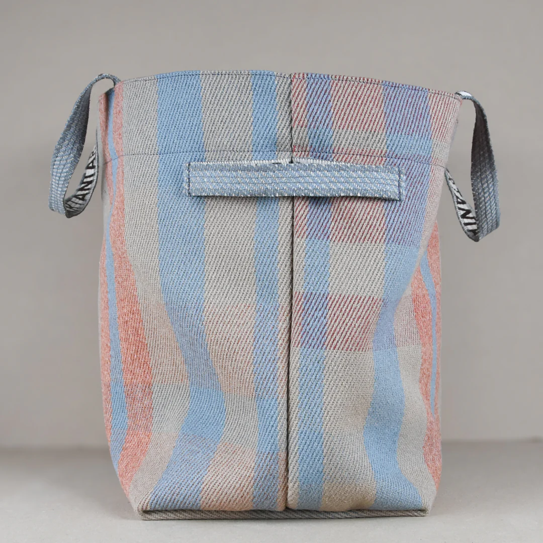 Sandy Gordon Log Bag - Image 4