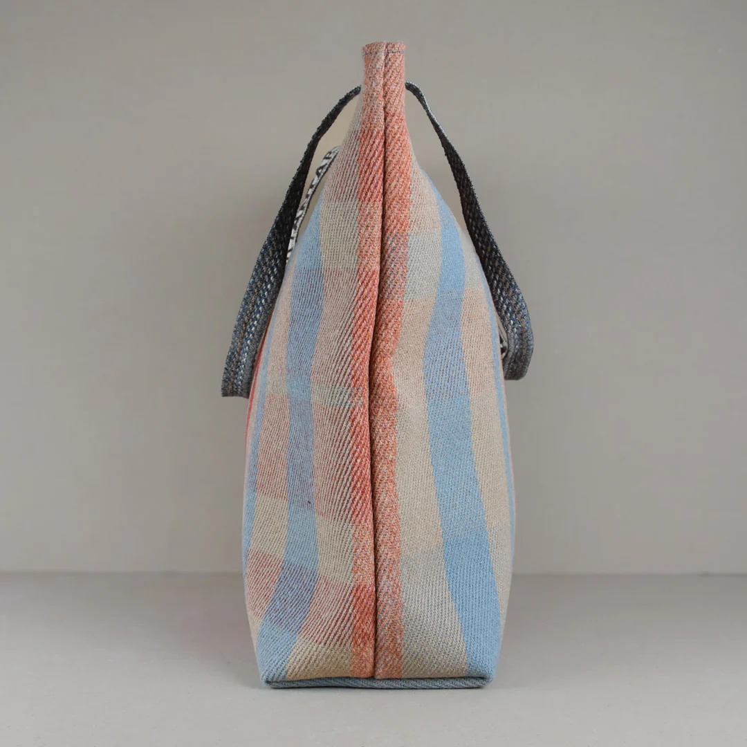 Sandy Gordon Travel Bag - Image 2