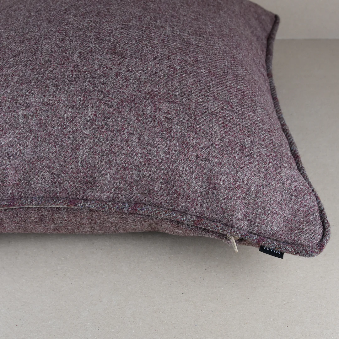 St Andrews Highland Tweed Zip Cushion - Image 2