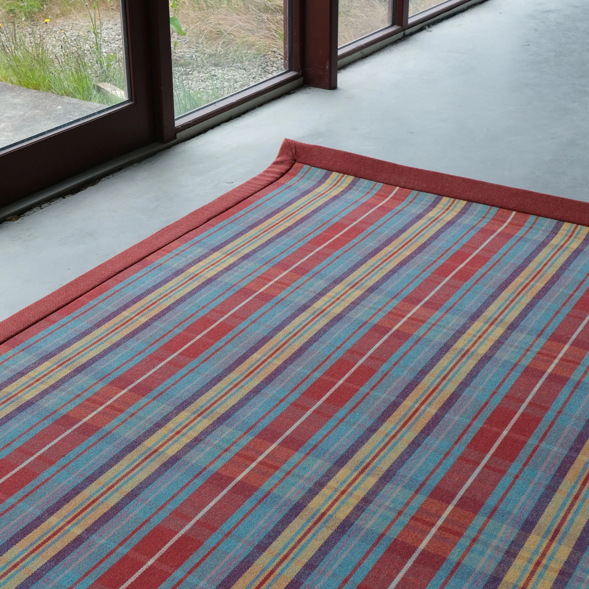 Stella Stewart Large Rug - Image 2